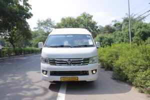 Foton 8 seater imported luxury van on rent in Delhi