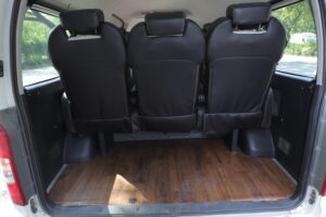 Foton 8 seater imported luxury van on rent in Delhi