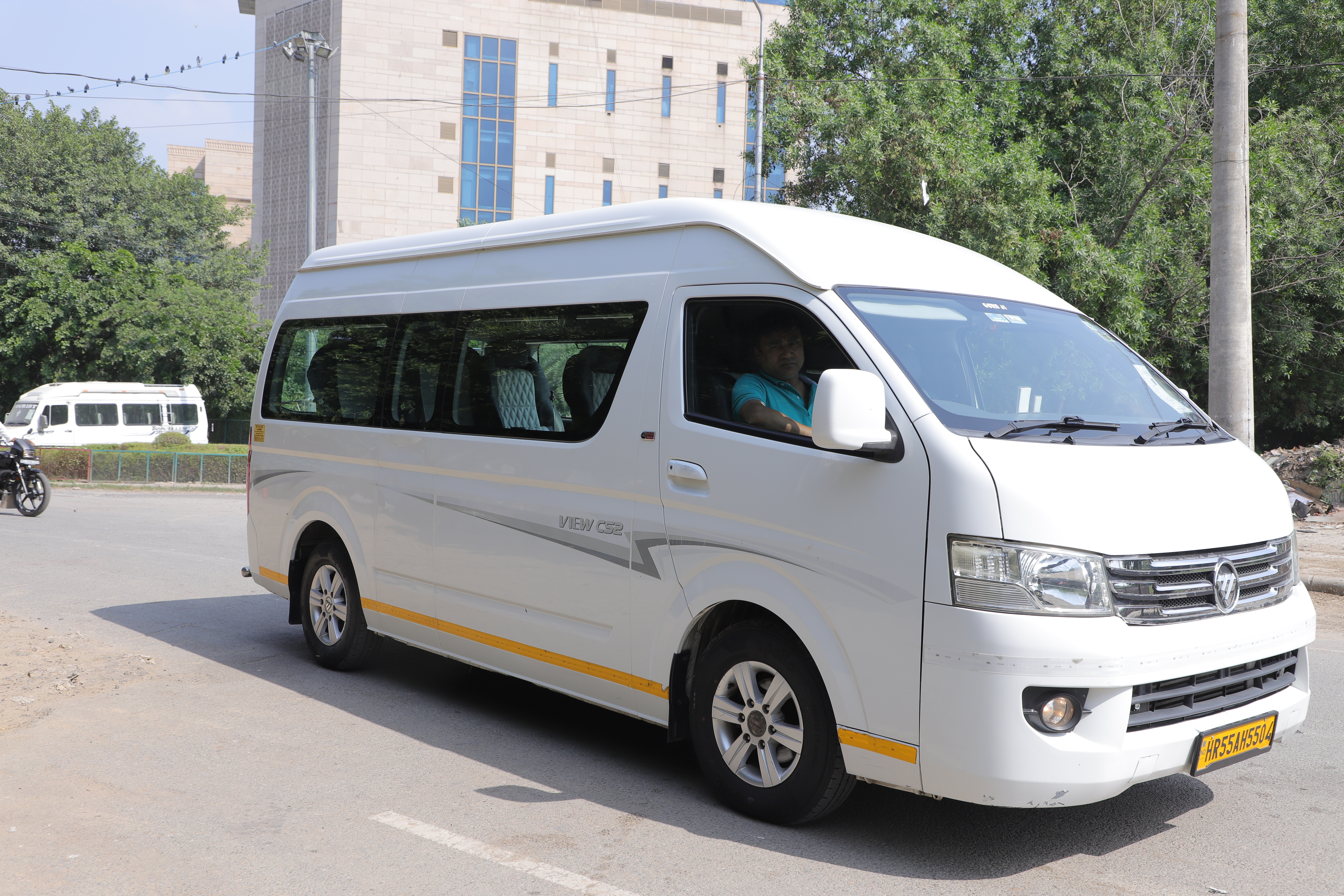 About India Luxury Trip luxury van service in Delhi NCR